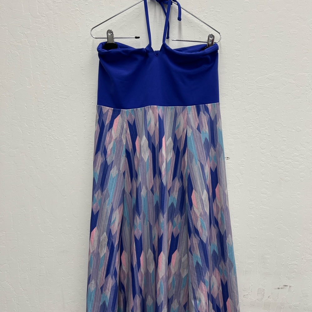 Beautiful convertible PRANA dress - Picture 3 of 8